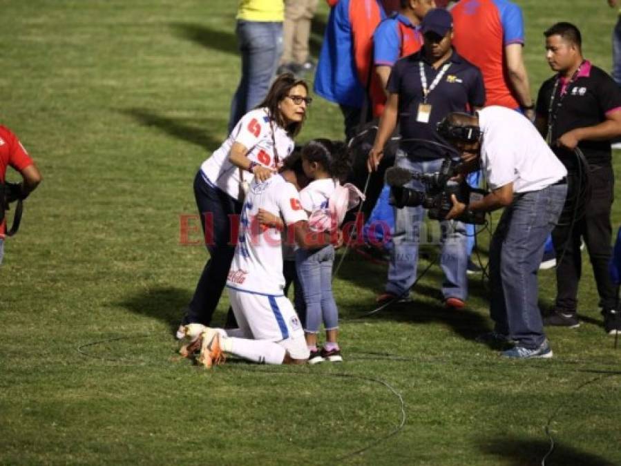 FOTOS: Así fue la celebración de Olimpia al proclamarse campeonísimo de Honduras