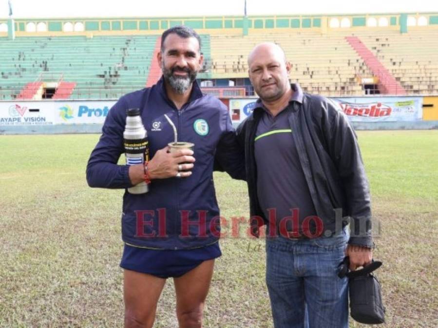 Leyenda en Olimpia y en el fútbol uruguayo, así era Robert Lima (Fotos)