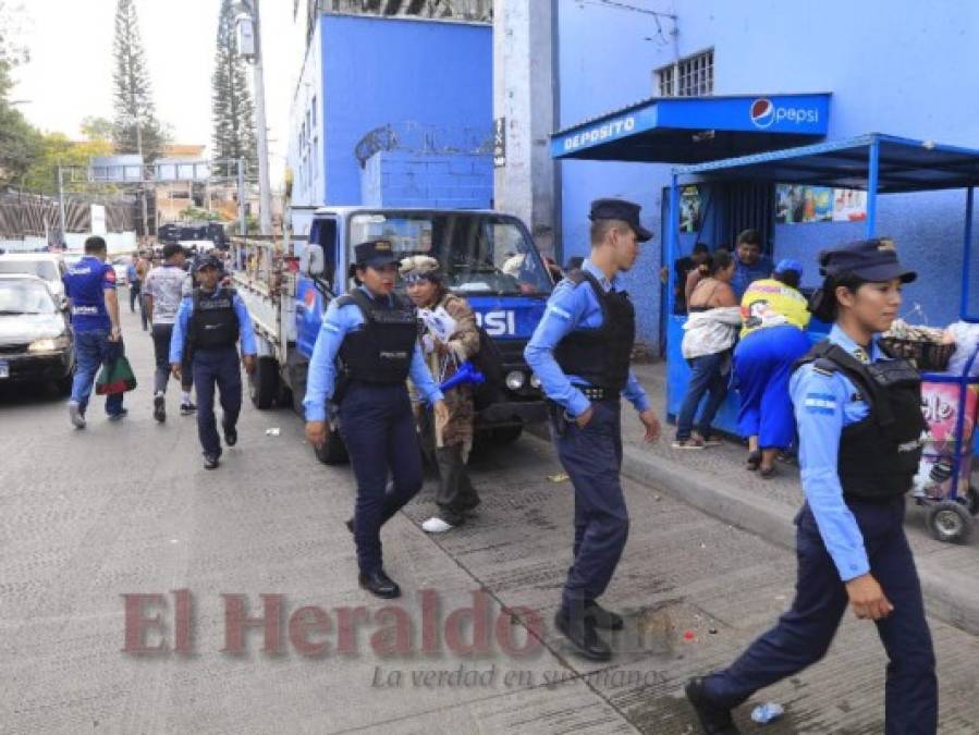 ¡FOTOS! Ambiente de locura afuera del Nacional previo a la final Motagua vs Saprissa