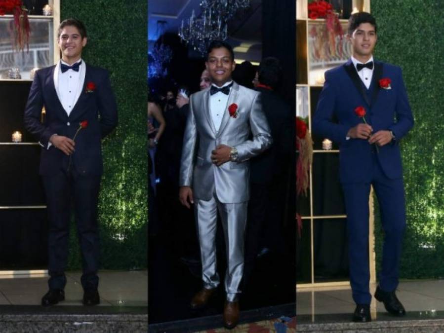 Los elegantes caballeros en la Prom 2017 de la Macris School