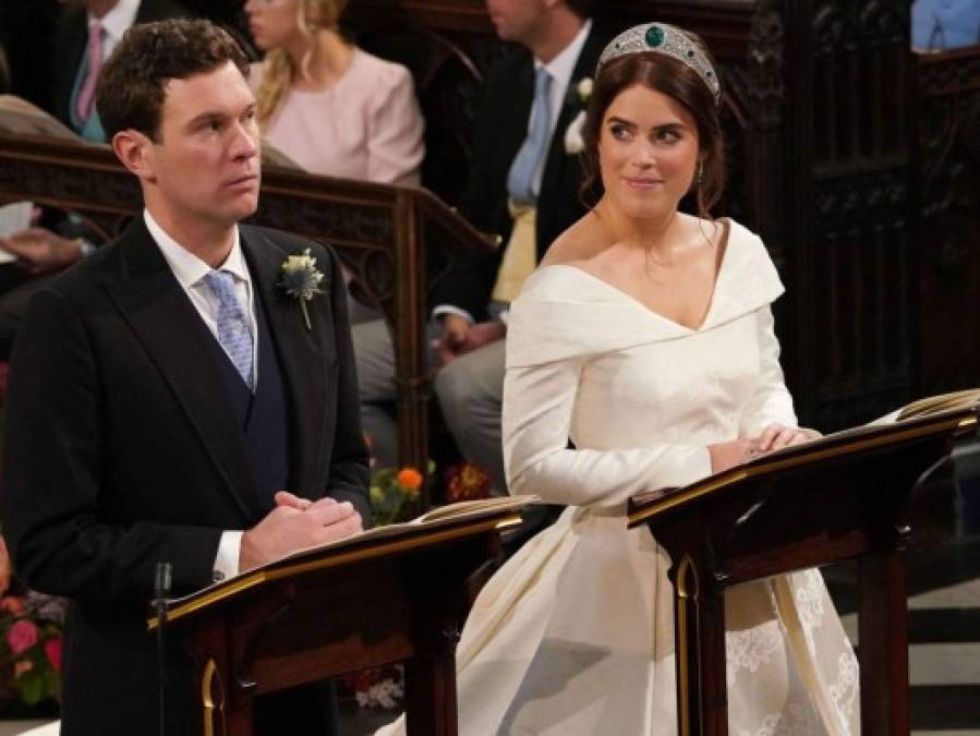 Las fotos que no viste de la boda de la princesa Eugenie de Inglaterra