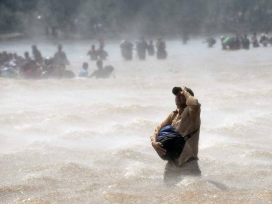 Las imágenes que no podemos olvidar de la caravana de migrantes hondureños en 2018