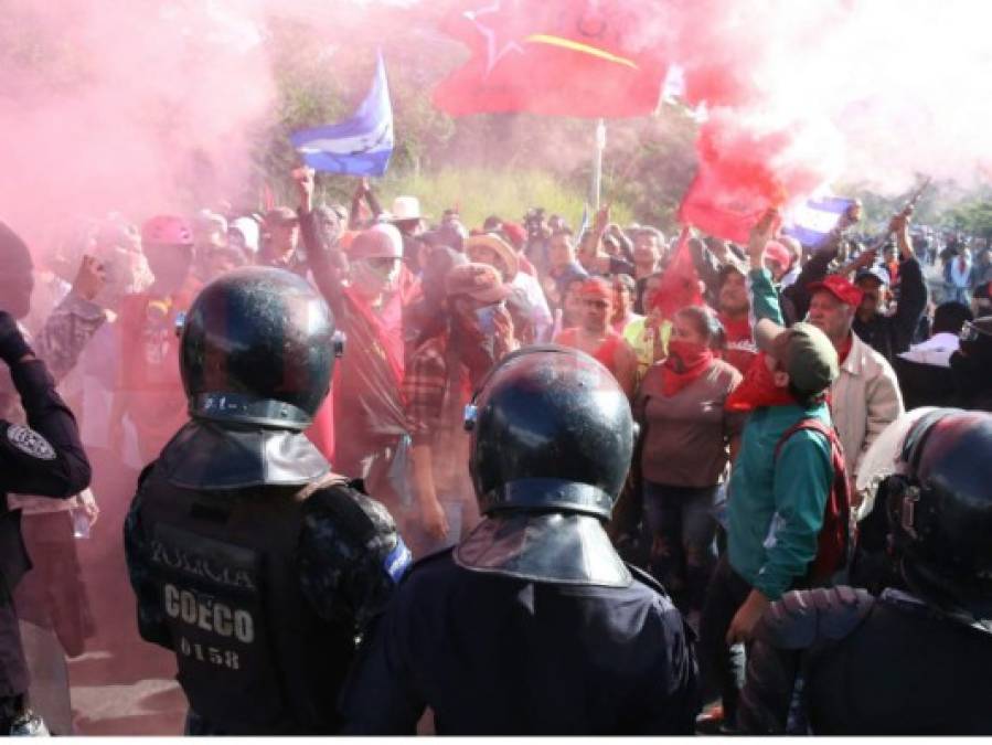 Las imágenes más impactantes que dejó la protestas de este viernes en Honduras