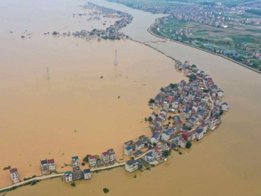 Inundaciones en China alcanzan niveles históricos y amenazan arrasar Wuhan