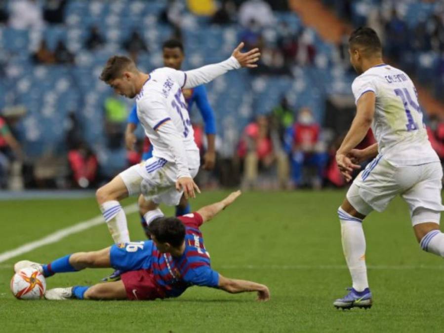 Euforia madridista y desilusión azulgrana: El clásico de Supercopa en imágenes