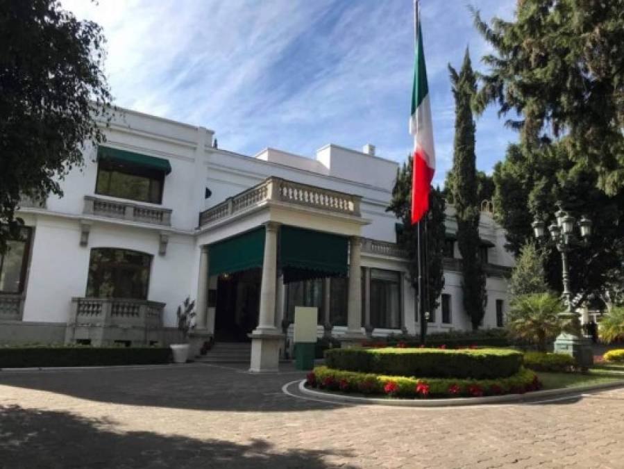 FOTOS: Los Pinos, lujosa residencia presidencial que alojará a personal de salud en México