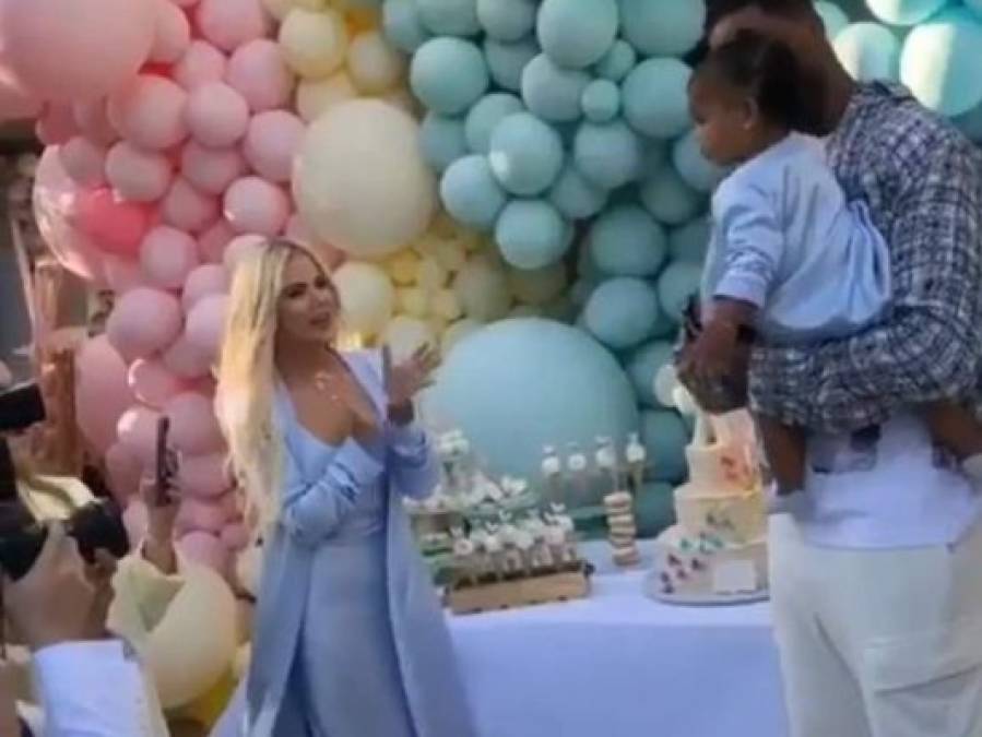 Khloé Kardashian y Tristan Thompson se reencuentran en cumpleaños de su hija True