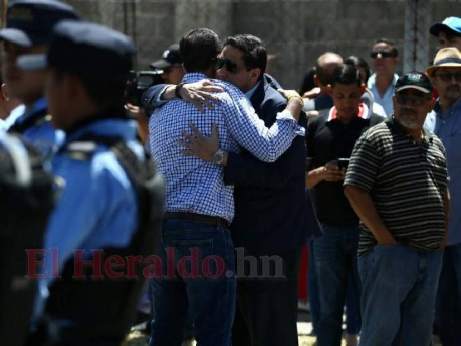FOTOS: Escena donde asesinaron al exalcalde capitalino Roberto 'Pelón' Acosta