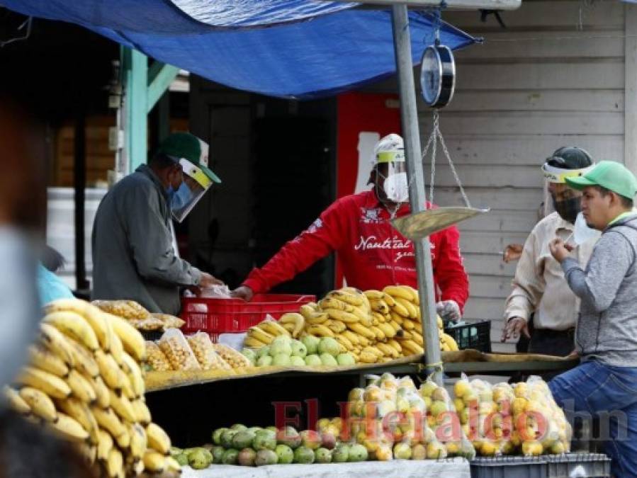 15 fotos que muestran el impacto de la pandemia en la capital tras cuatro meses de lucha