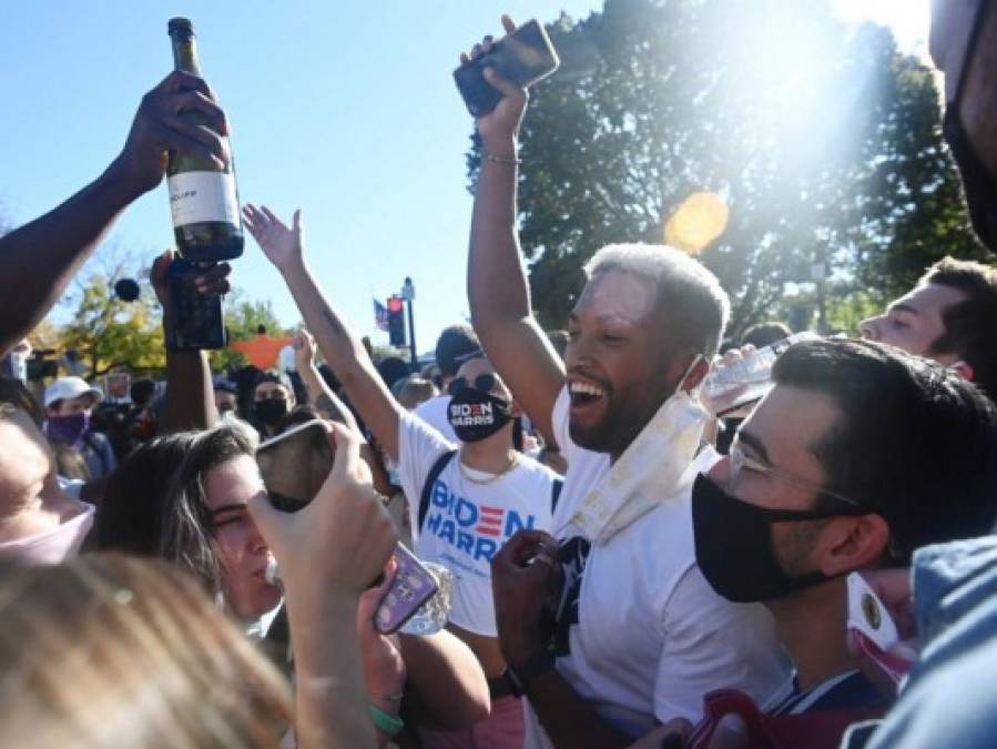 Entre celebración y reclamos, se caldean los ánimos por resultados de elecciones en EE UU (FOTOS)