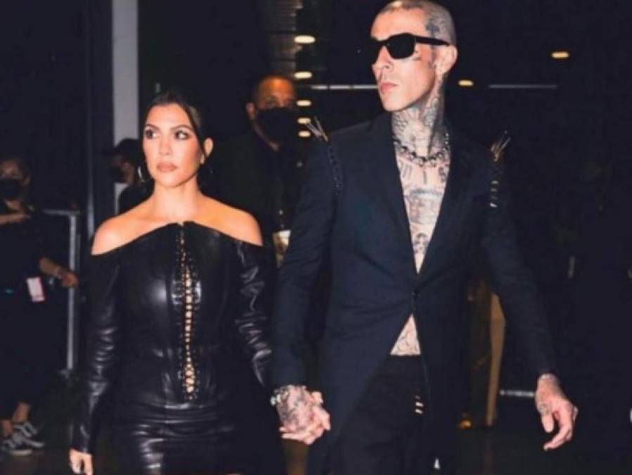 Los detalles del compromiso entre Kourtney Kardashian y Travis Barker (Fotos)  