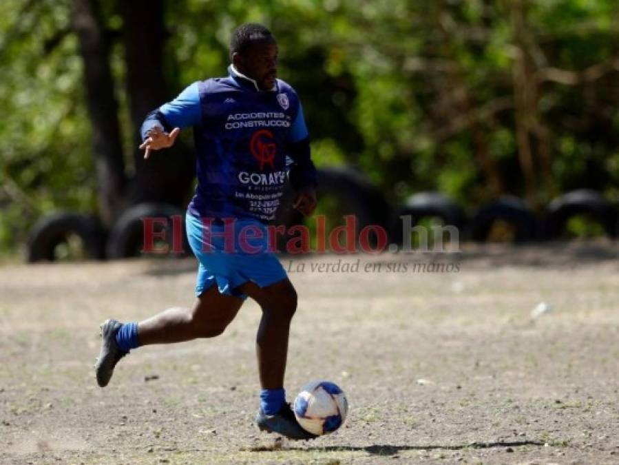 Marvin Chávez, de ser mundialista en 2014 a jugar en Liga de Ascenso con el Cedrito FC