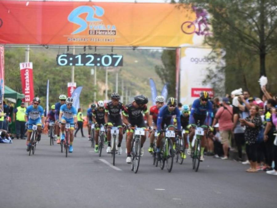 FOTOS: Así se vivió el inicio de la séptima Vuelta Ciclística de EL HERALDO