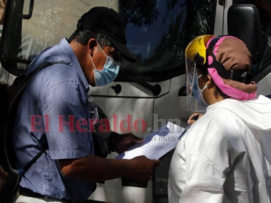 Lleno total en triajes evidencia que Honduras vive terrible alza de casos de covid-19 (Fotos)