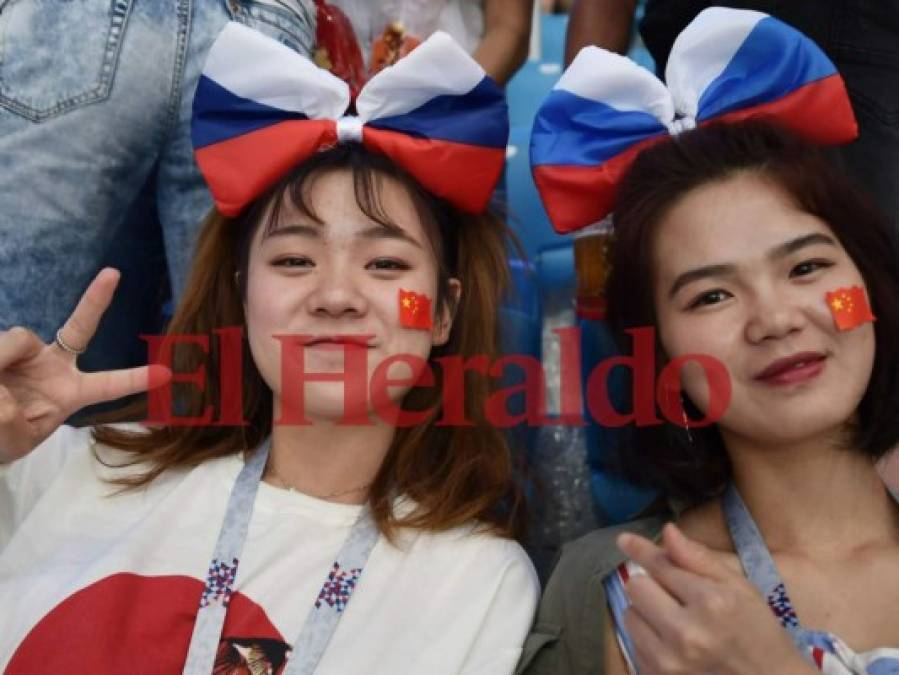 Así se vive la pasión del fútbol ante el encuentro de Inglaterra vs Túnez