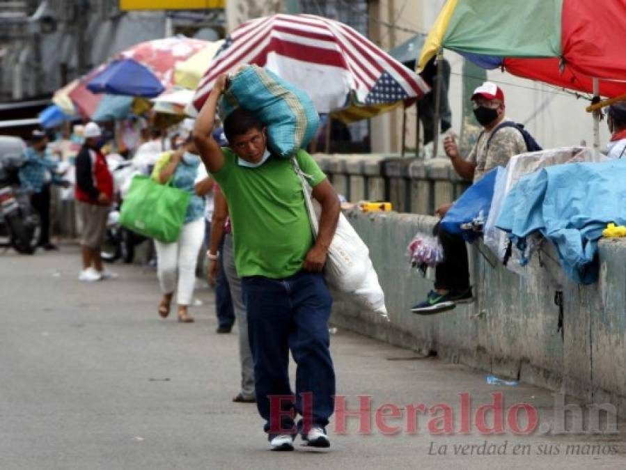 15 fotos que muestran el impacto de la pandemia en la capital tras cuatro meses de lucha