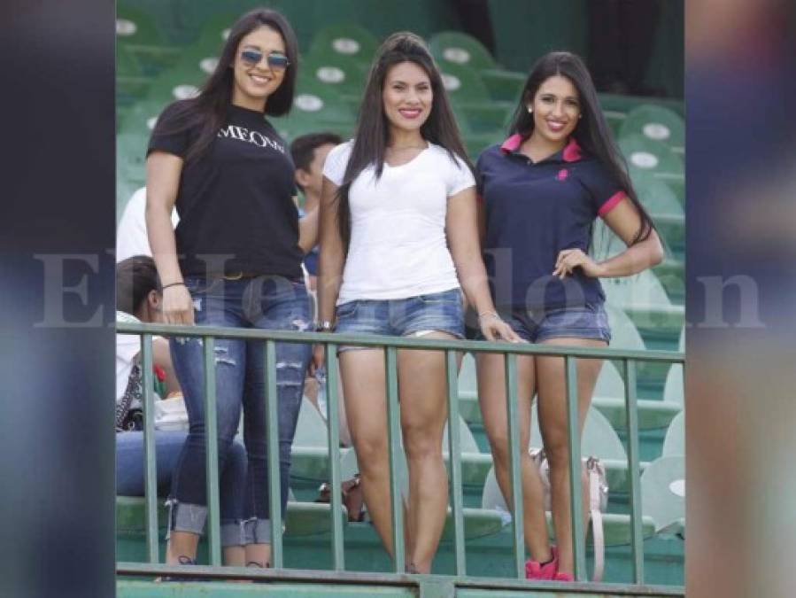 Hermosas chicas engalanan la jornada dos de la Liga Cinco Estrellas de Honduras