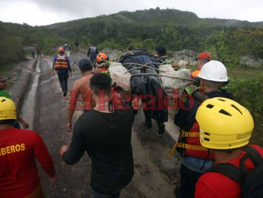 Las dramáticas imágenes del rescate de la primera víctima de las lluvias en Honduras