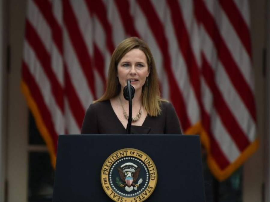 Amy Coney Barrett, la jueza conservadora y católica nominada por Trump