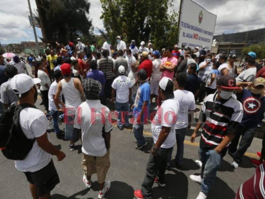 FOTOS: Ventas ambulantes, protestas y desalojos, hondureños no acatan medidas