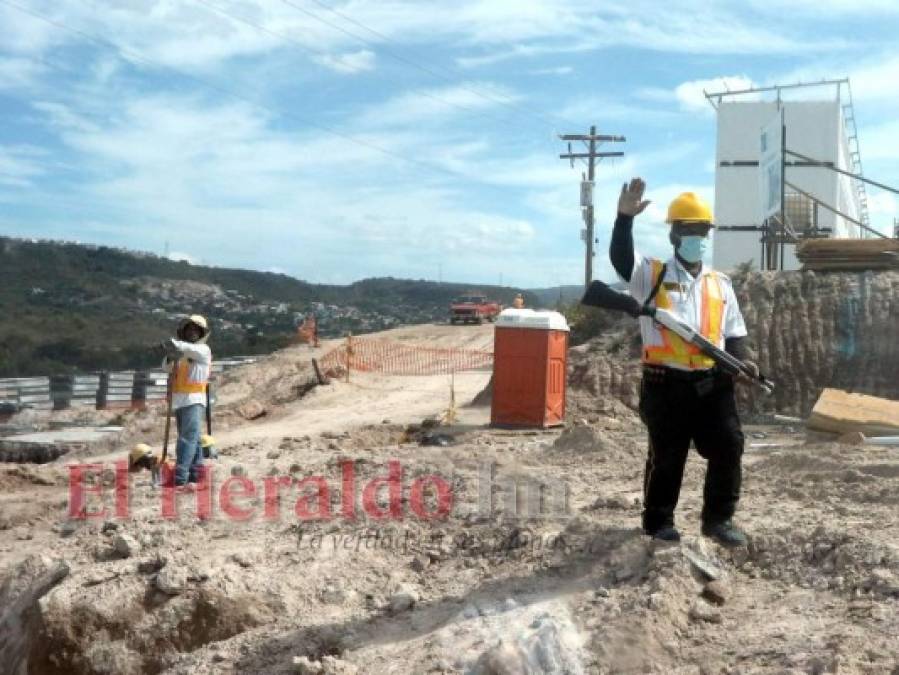 Casas contenedores para damnificados, un proyecto lento, opaco y polémico (FOTOS)