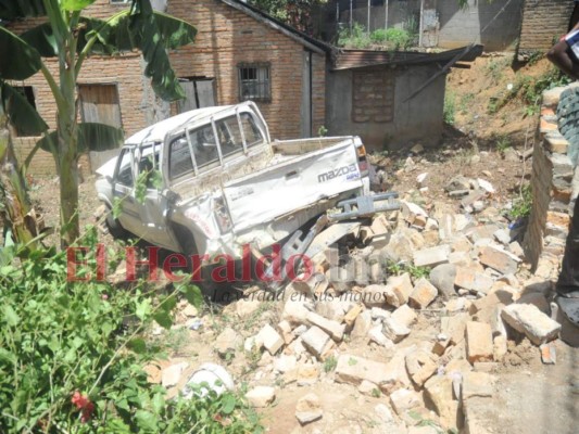 Las imágenes del aparatoso accidente en Cantarranas que dejó un muerto y 9 heridos