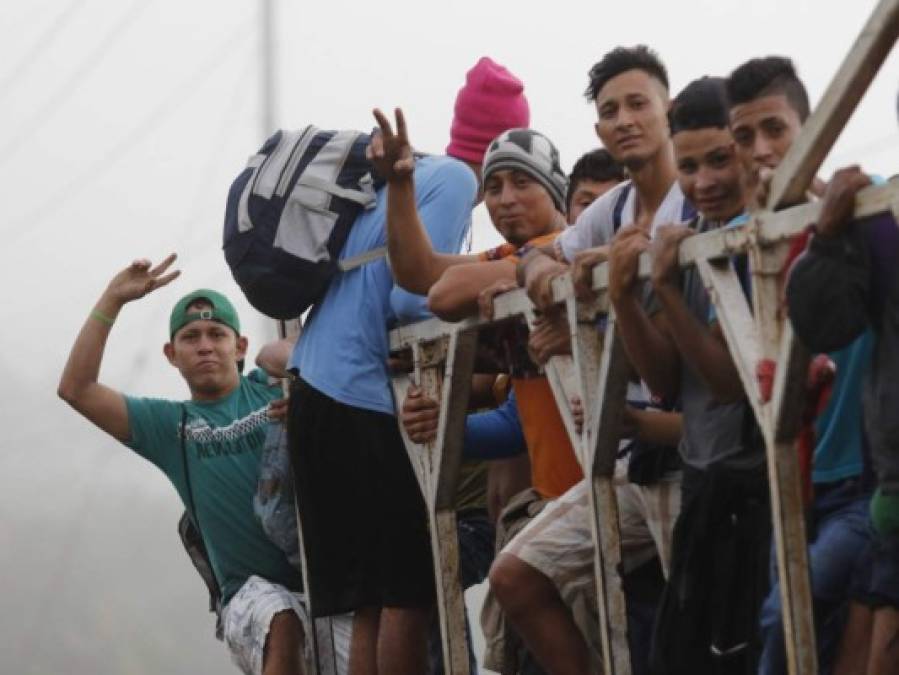 FOTOS: Así avanza la nueva caravana migrante rumbo a EE UU