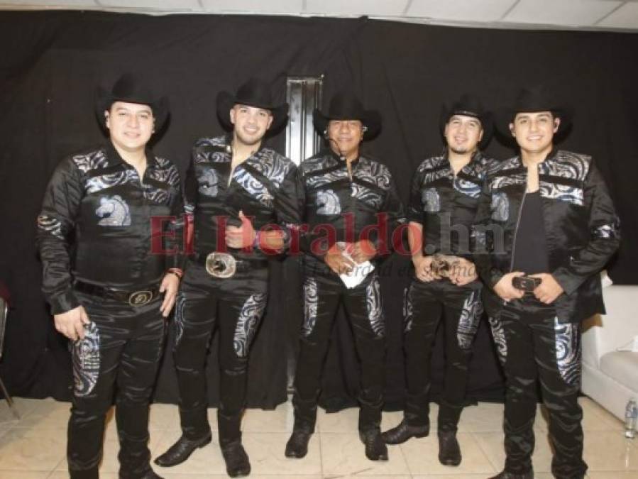 FOTOS: Bronco puso a bailar y a cantar a sus fans en Choluteca