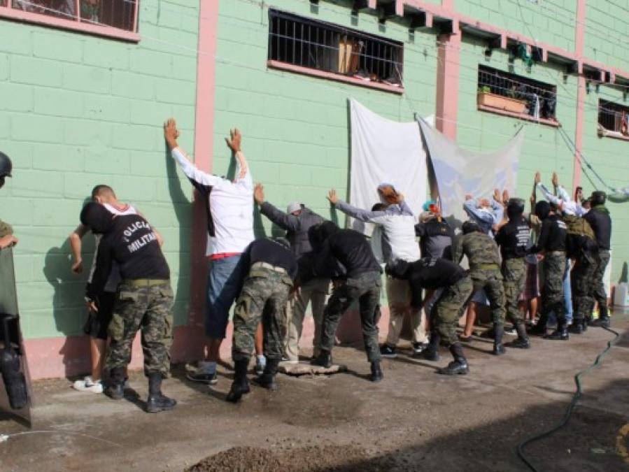 FOTOS: Routers, celulares y armas les hallaron a reos en Támara