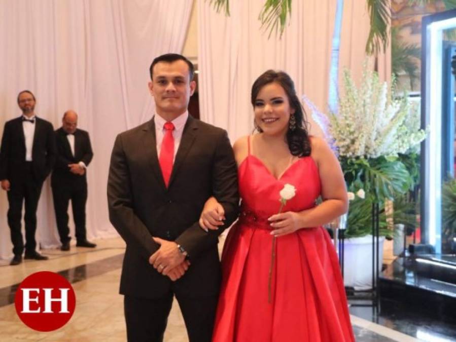 FOTOS: Prom de la Macris School, una radiante gala para festejar el éxito de los seniors