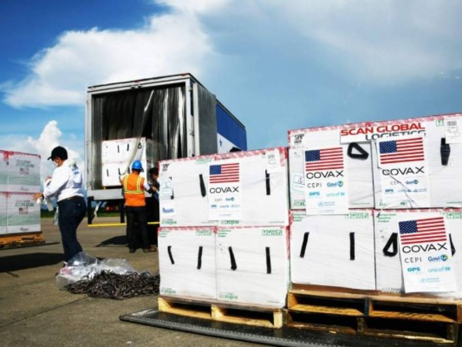 FOTOS: Así fue el recibimiento al lote de vacunas más grande donado a Honduras