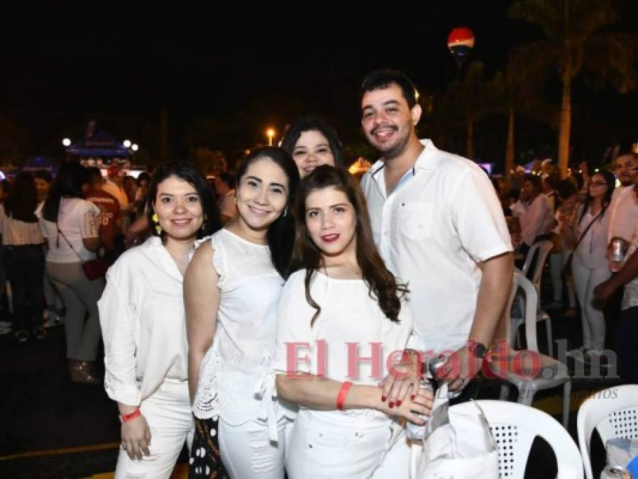 FOTOS: Así fue la 'Noche del Sabor' de Bacilos y Zion y Lennox en San Pedro Sula