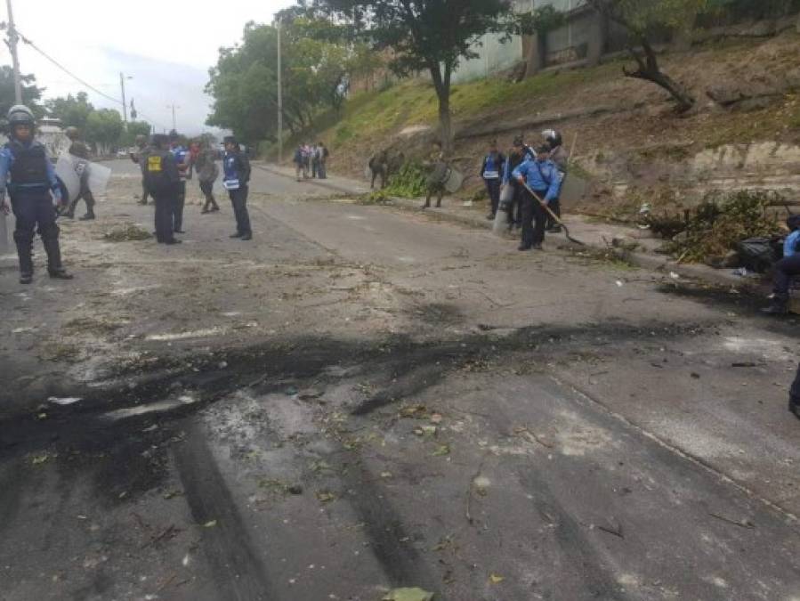 FOTOS: Así han sido las tomas y protestas en varios sectores de Honduras