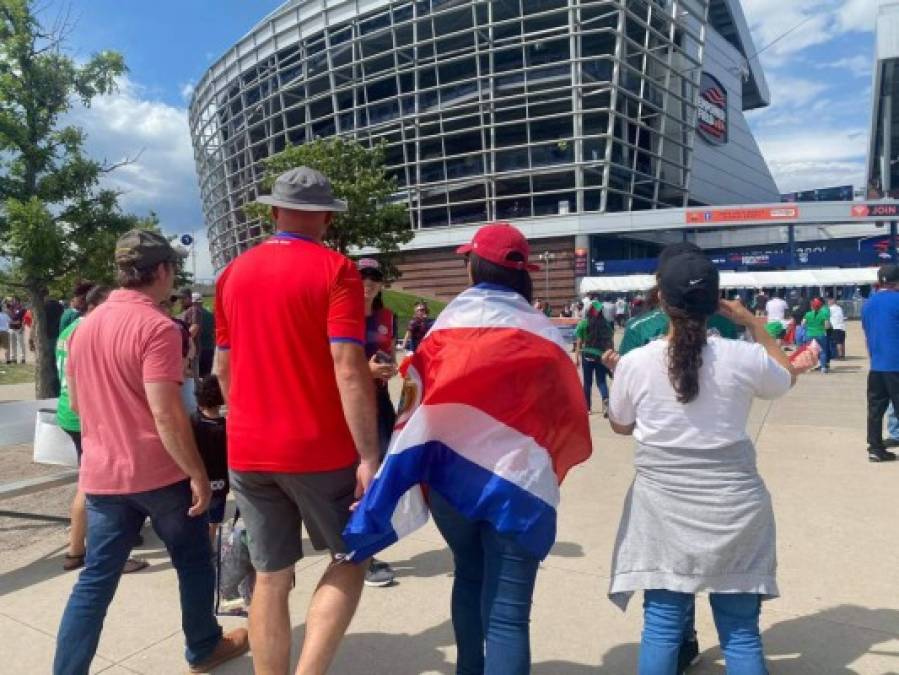 Así disfrutaron los hondureños el duelo ante Costa Rica en el Empower Field