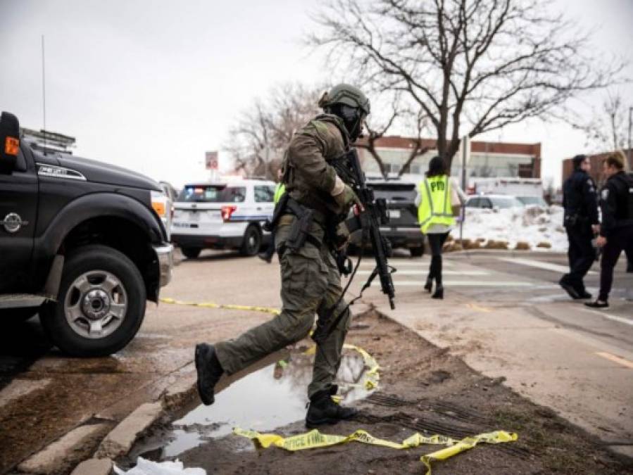 Dramático: Tiroteo deja varios muertos en supermercado de Colorado (Fotos)