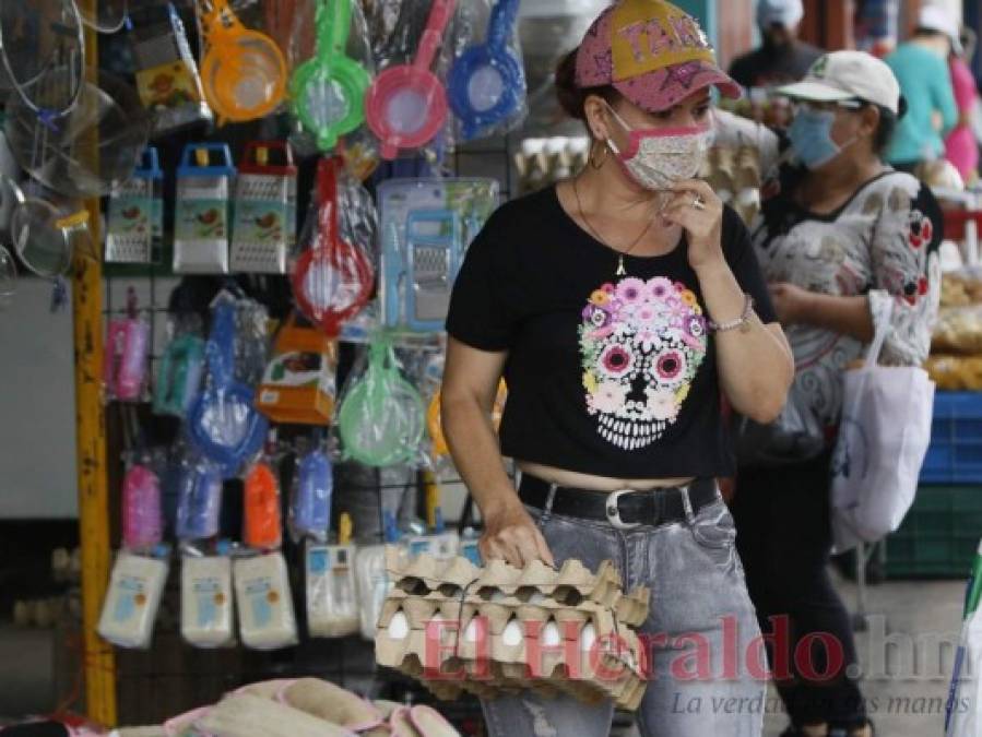 15 fotos que muestran el impacto de la pandemia en la capital tras cuatro meses de lucha