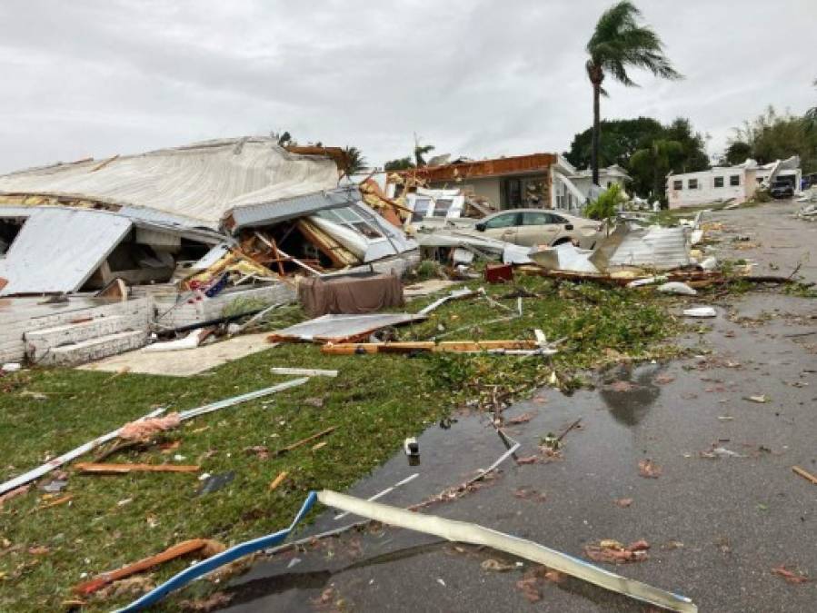 Caos y destrucción: Las imágenes que dejó el tornado en Florida