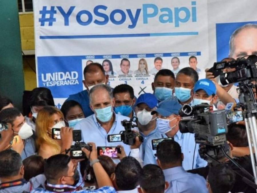 Con aglomeraciones y otros sin mascarilla: así fueron las concentraciones políticas este fin de semana