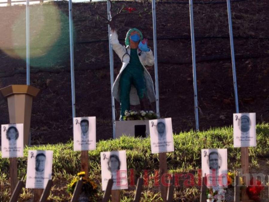 Con homenaje a médicos fallecidos crean conciencia sobre letalidad del covid-19