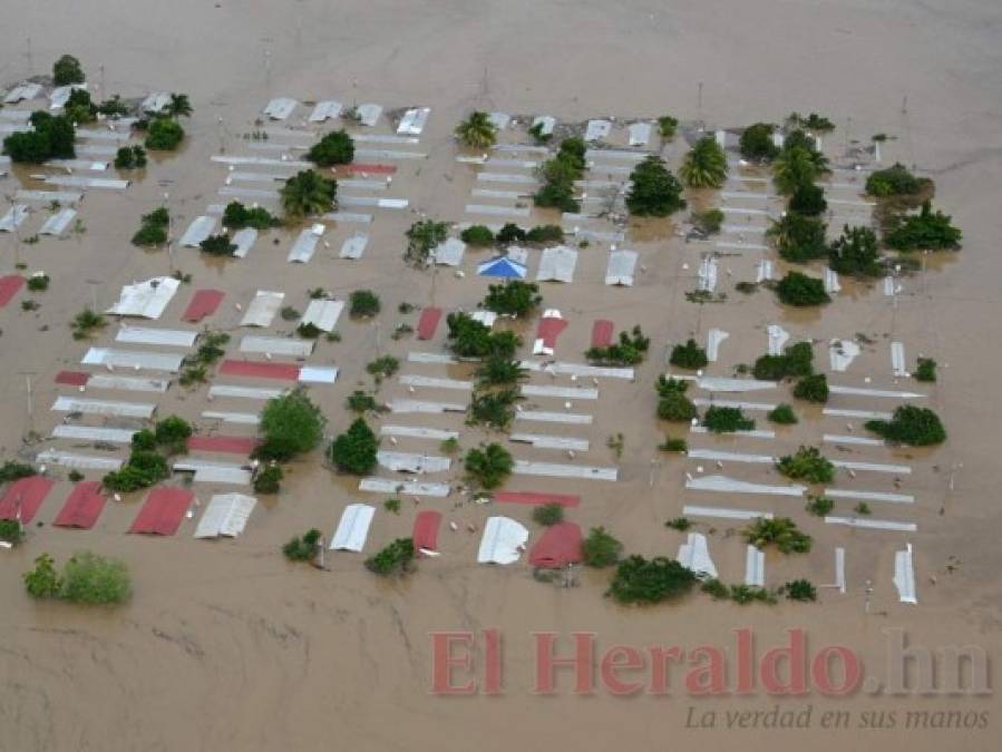 Las catastróficas imágenes del Valle de Sula convertido en una inmensa laguna