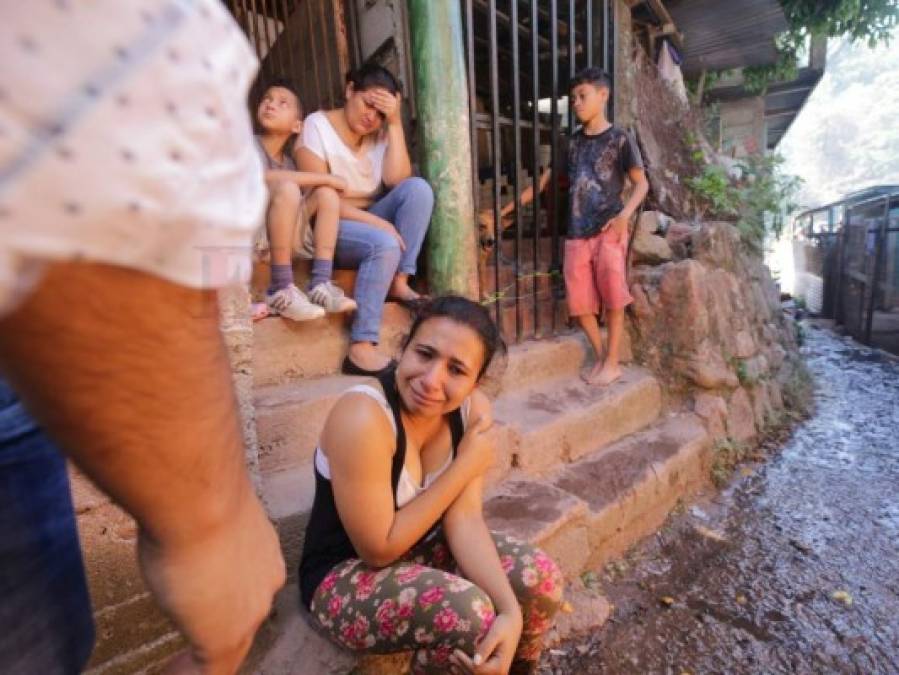 Las 15 dramáticas imágenes del incendio que cegó la vida de una menor y arrasó con siete casas en la colonia Fernando Calderón