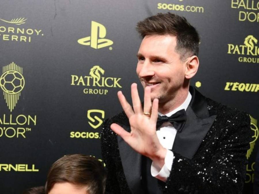 Así vivió Messi la entrega de su séptimo Balón de Oro (Fotos)