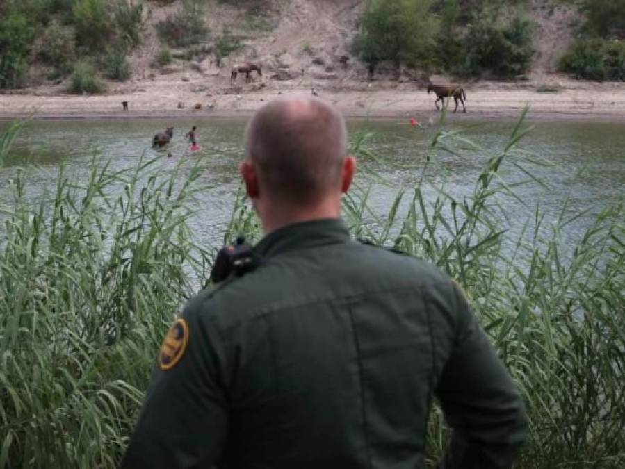Trágicas fotos del río Bravo, la mortal y peligrosa ruta de migrantes