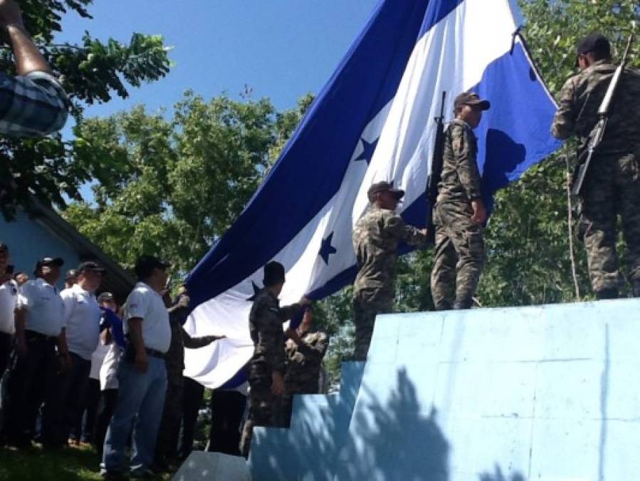 Honduras ejerce su soberanía en isla Conejo
