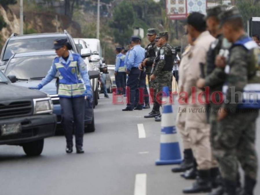 Primer 'éxodo' previo a Semana Santa dejó inspecciones y pruebas de alcoholemia en la carretera hacia el norte