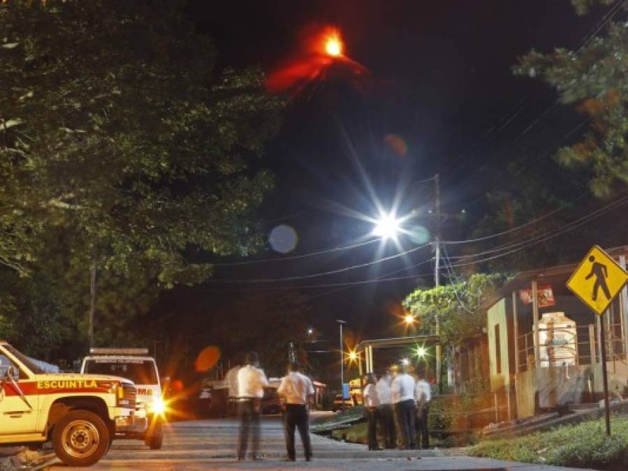 Imágenes de la nueva erupción del volcán de Fuego en Guatemala