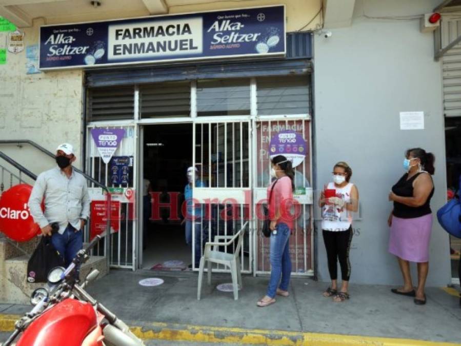 FOTOS: Piscinas y víveres, las compras de capitalinos en Semana Santa