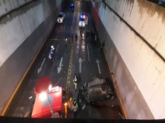 Las fuertes imágenes que dejó el accidente en el bulevar Juan Pablo II