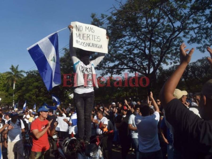 Mega marcha en Nicaragua por la renuncia de Daniel Ortega