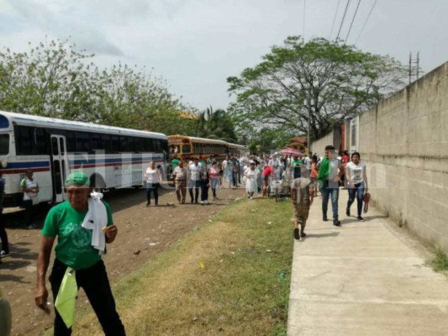 Ambiente en Tocoa ante el duelo Real Sociedad vs Platense por el descenso de la Liga